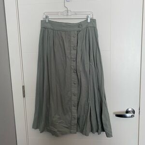 Elegant Green Button-Down Skirt